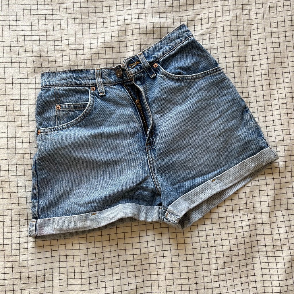 Levis 954 Denim Short Shorts